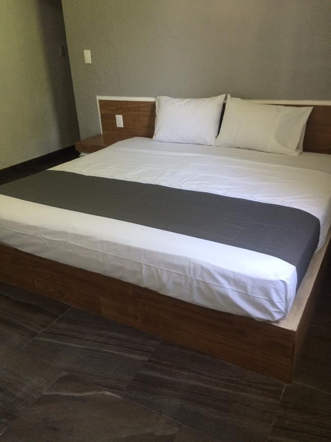 Hotel Mexicali 科利马 外观 照片